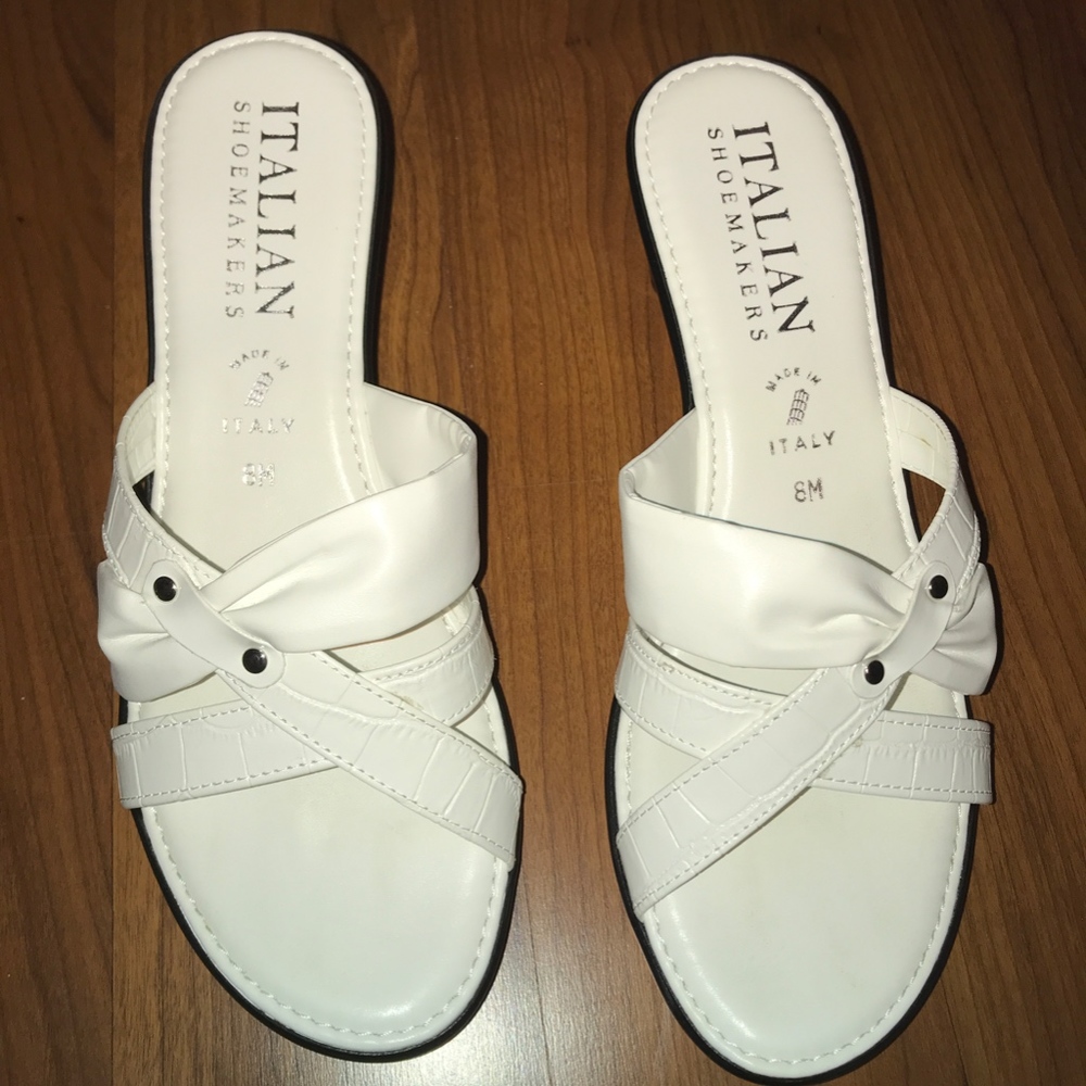 Italian Shoemakers - White Sandal  - size 8